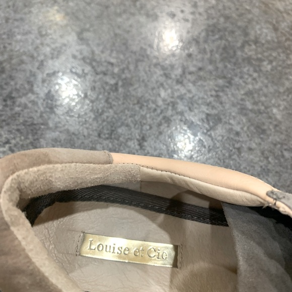 Louise et cio suide leather shoes. - Picture 5 of 11